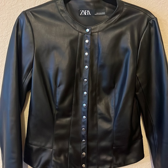Zara Jacket - Picture 2 of 4